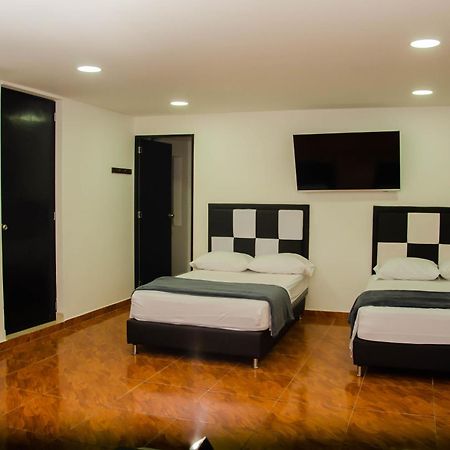 Casa Hotel Los Arboles Бейо Екстериор снимка