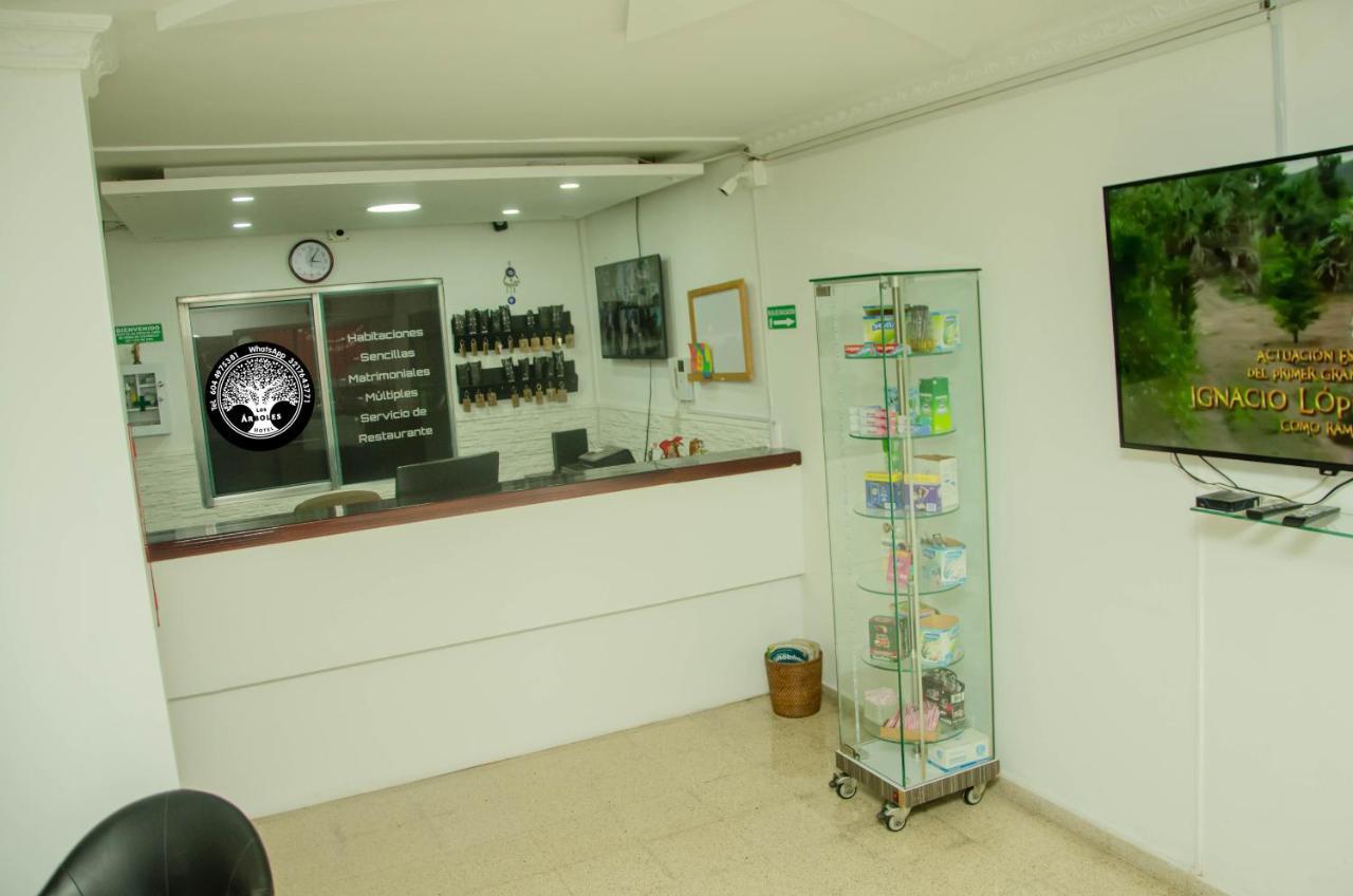 Casa Hotel Los Arboles Бейо Екстериор снимка