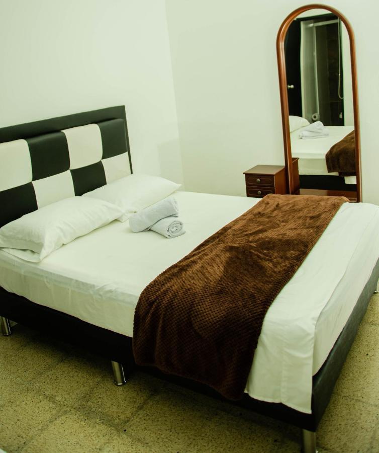 Casa Hotel Los Arboles Бейо Екстериор снимка