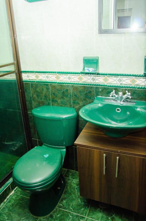 Casa Hotel Los Arboles Бейо Екстериор снимка