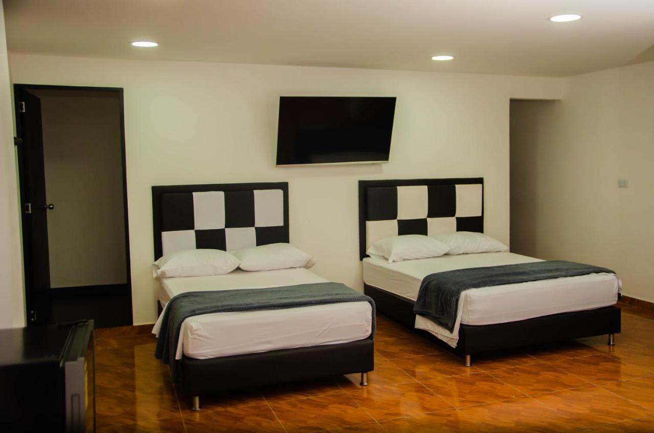 Casa Hotel Los Arboles Бейо Екстериор снимка