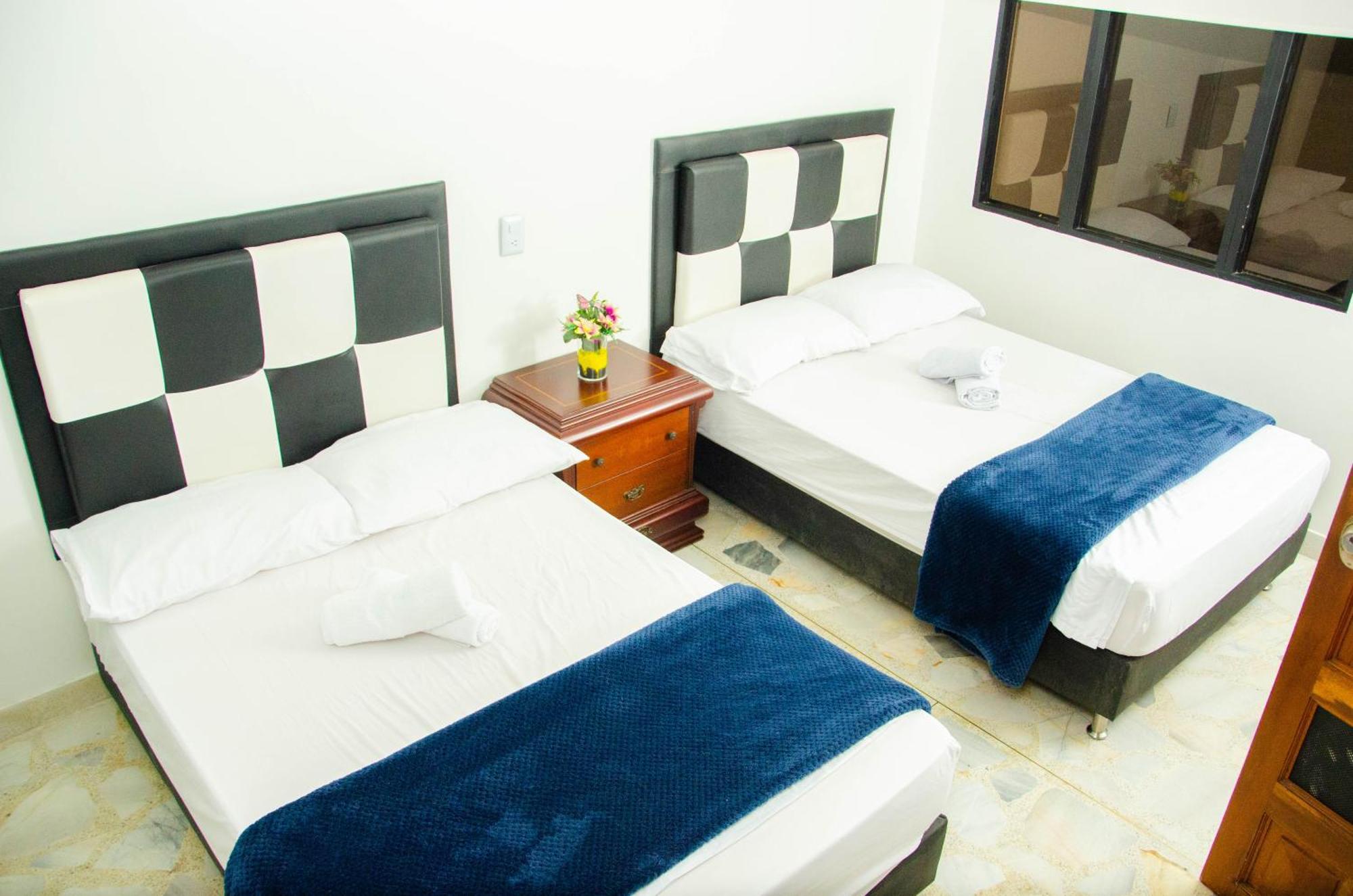 Casa Hotel Los Arboles Бейо Екстериор снимка